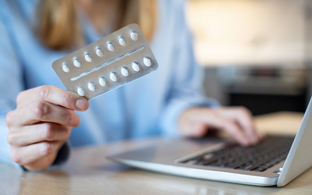 Nebenwirkungen von Medikamenten online melden